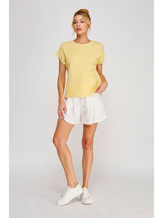 BUTTER SCALLOP EDGE KNIT TOP