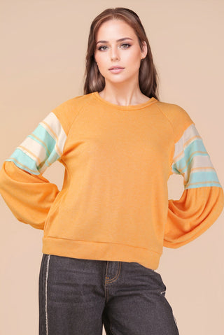 COLOR BLOCK COMFY KNIT TOP