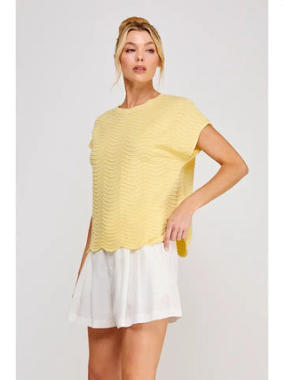 BUTTER SCALLOP EDGE KNIT TOP