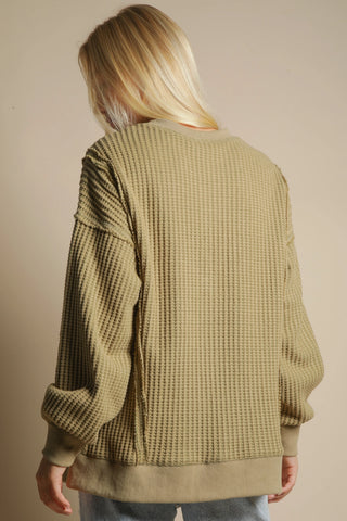 OVERSIZED WAFFLE KNIT RAW EDGE TP