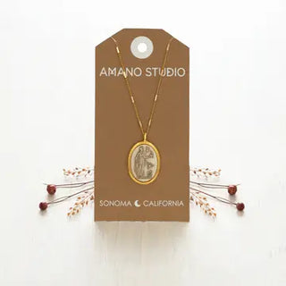 CAMEO NECKLACE
