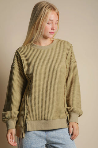 OVERSIZED WAFFLE KNIT RAW EDGE TP