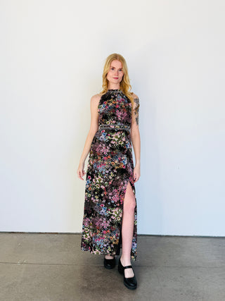 FLORA PRINT CHIFFON HALTER NECK MAXI DRESS Small FLORA PRINT CHIFFON HALTER NECK MAXI DRESS Small