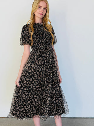 FLORAL SMOCKED MAXI DRESS