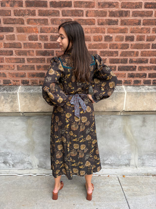 FLORAL BORDER PRINT MIDI DRESS