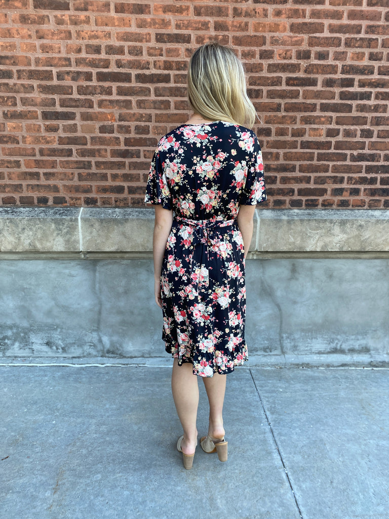 TRACY'S DATE FLORAL DRESS