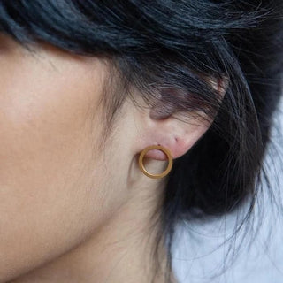 OPEN CIRCLE STUDS in GOLD