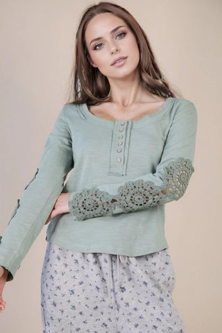 CROCHET LACE TRIM LONG SLEEVE TOP