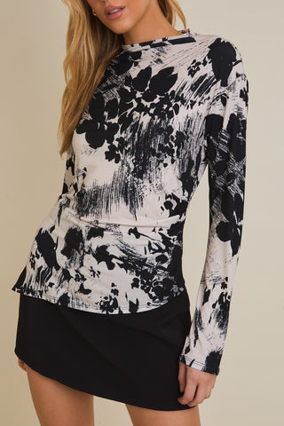 MOCK NECK SHIRRING DETAIL TOP