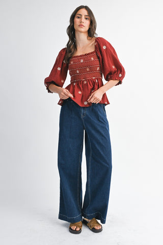 FLORAL EMBROIDERED SMOCKED TOP