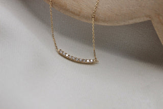 ARC NECKLACE