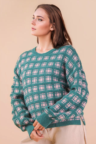 OVERSIZED SOFT YARN CHECKER KNIT SWEATER