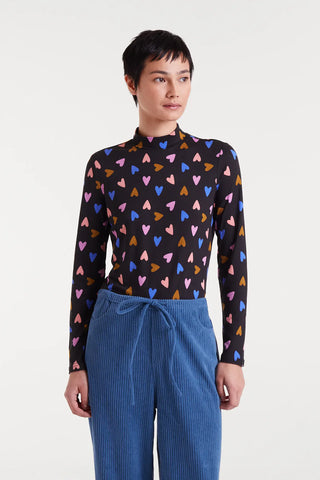 HEART PRINT LONG SLEEVE SOFT TEE