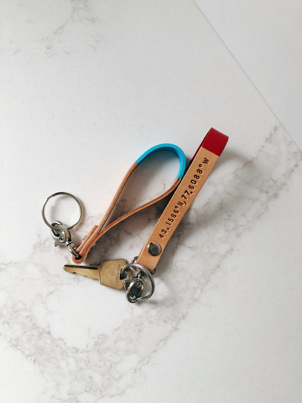 LAT LO KEYCHAIN – Shop-Peppermint